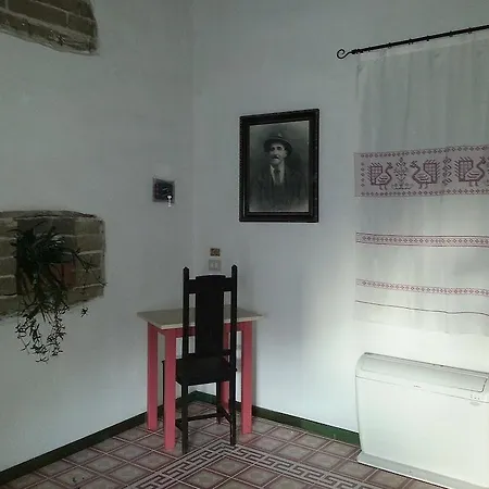 Maison d'hôtes Sa Domu E Crakeras Oristano