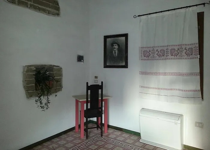 Gasthof Sa Domu E Crakeras Oristano